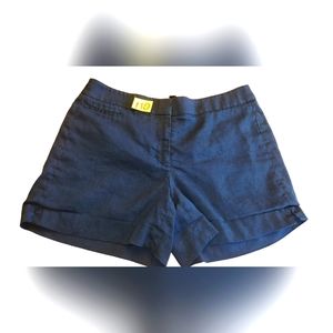 White house shorts